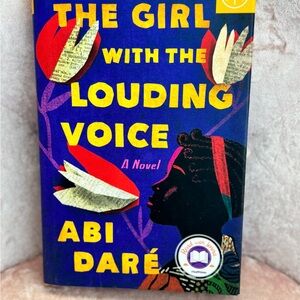 The Girl with the Louding Voice Novel